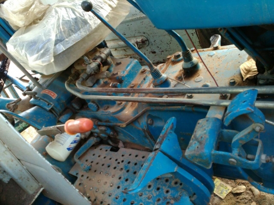 ขาย 6600เสื้อลาย ท้ายใหญ่ รถสวยพร้อมใช้ เล่มพร้อมโอน