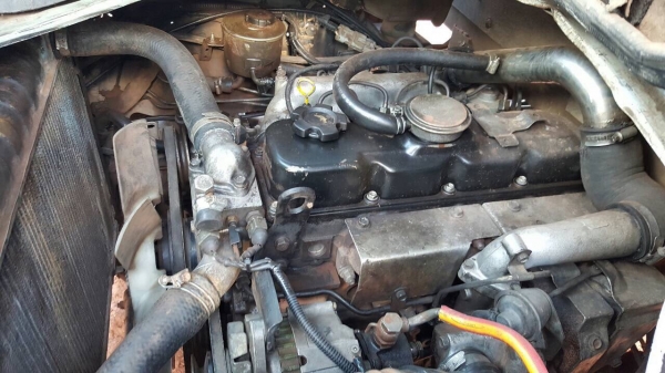 ขายรถบรรทุก 4 ล้อ NISSAN ATLAS ปี 50 ป้ายเล็ก พร้อมบรรทุก เครื่อง TD27 Turbo เอกสารเล่มทะเบียนพร้อมโอน ราคาต่อรองได้ครับ