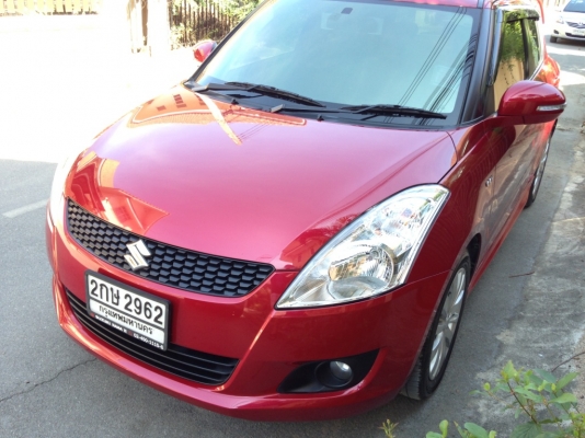 ขาย Swift 1.2 GLX ตัวท็อปสีแดง ใหม่ สวย เดิม ขาย Swift 1.2 GLX ตัวท็อปสีแดง ใหม่ สวย เดิม