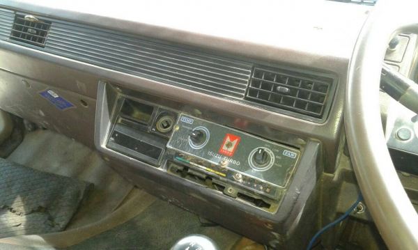 10ล้อท้ายลาด...220แรง มิตซูฯFN527M-TF0653 รถสภาพดี สวยดี เล่มพร้อม