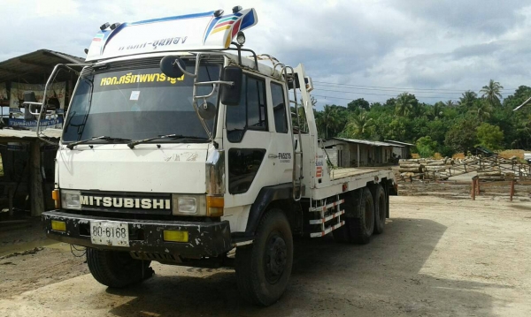 10ล้อท้ายลาด...220แรง มิตซูฯFN527M-TF0653 รถสภาพดี สวยดี เล่มพร้อม