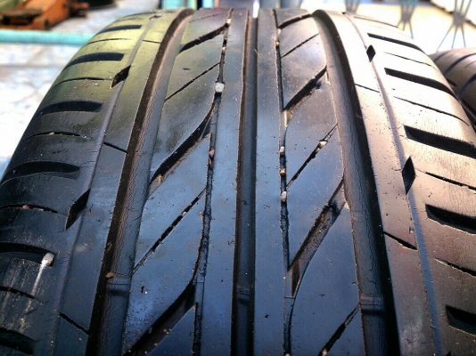 ขายแม็กHONDA JAZZ 4รู100 พร้อมยางบริดสโตน 185/55R16 ยางปี11 สวยๆ จำนวน 1 ชุด  3900