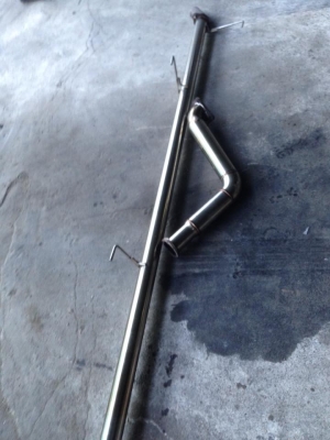 ขายท่อ ม.เจริญ All New Dmax. ออกหน้าเพลา. สภาพสวยมากครับใส่ไม่ถึง200โล