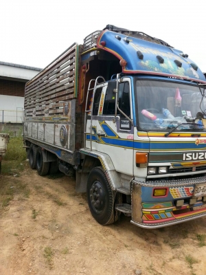 สิบล้อ อีซูซุ 195นางฟ้าแท้ วางเครืองนางฟ้า 240 สภาพดีสวยจัดบางเดิมพร้อมใช้ ทะเบียนพร้อมโอน ราคา 735,000บ สวยจัดเดิมๆ สิบล้อ อีซูซุ 195นางฟ้าแท้ วางเครืองนางฟ้า 240 สภาพดีสวยจัดบางเดิมพร้อมใช้ ทะเบียนพร้อมโอน ราคา 735,000บ สวยจัดเดิมๆ