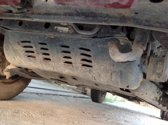 ฟอดเรนเจอ ปี 2002 4 ประตูโฟวิล เครื่อง 2500 ฟอดเรนเจอ ปี 2002 4 ประตูโฟวิล เครื่อง 2500