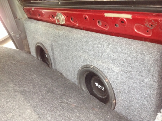 ฟอดเรนเจอ ปี 2002 4 ประตูโฟวิล เครื่อง 2500 ฟอดเรนเจอ ปี 2002 4 ประตูโฟวิล เครื่อง 2500