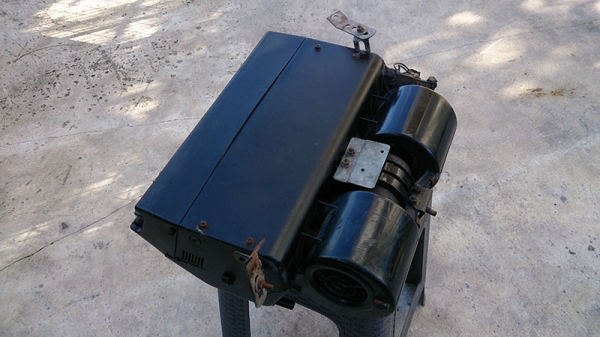 ขายตู้แอร์แขวนหน้าโบราณ