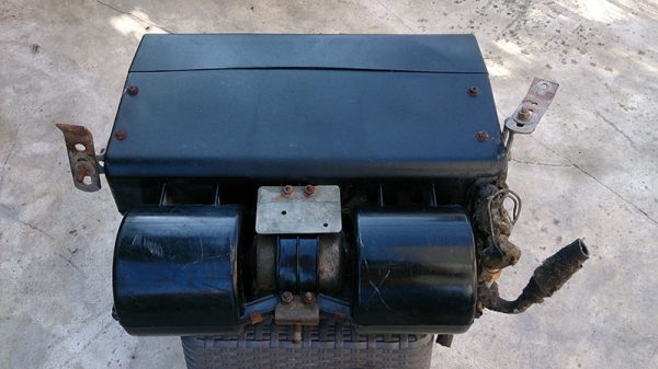 ขายตู้แอร์แขวนหน้าโบราณ