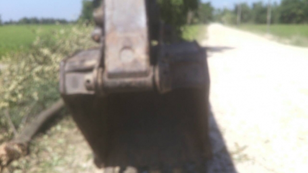 ขายรถแบคโฮพร้อมรถเทรลเลอร์ SUMITOMO 2800 FJ กับ ISUZU JUMBO 165 แรงม้า เพลาเดี่ยว ราคารวม 2 คัน 650000