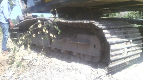 ขายรถแบคโฮพร้อมรถเทรลเลอร์ SUMITOMO 2800 FJ กับ ISUZU JUMBO 165 แรงม้า เพลาเดี่ยว ราคารวม 2 คัน 650000