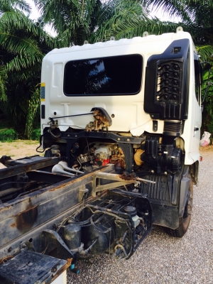 รถ 6 ล้อ ดัมพ์ Hino