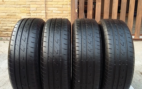 ยาง,195-65-15 Bridgestone EP200 สวยๆปี14 ชุดละ 4,000