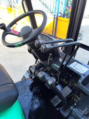 -:-*&bull;*ข า ย ร ถ ย ก นำ เ ข้ า*&bull;*-:-TOYOTA 6FD15 เครื่องดีเซล เกียร์ธรรมดา เสาสูง3เมตร สนใจติดต่อ083-062-0223(ปอนด์)