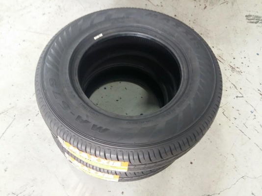 ยาง MAXXIS MA-579 215/70R15 เส้นละ 2,500 บาท ยาง MAXXIS MA-579 215/70R15 เส้นละ 2,500 บาท