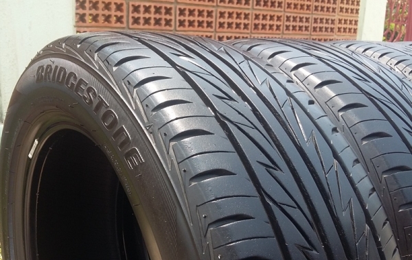 ยาง,195-55-15 Bridgestone MY02 ปลาย13สภาพเต็มสี่เส้น 3,800 ยาง,195-55-15 Bridgestone MY02 ปลาย13สภาพเต็มสี่เส้น 3,800