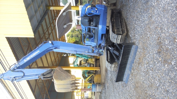 ขายรถขุดMITSUBISHI รุ่น MM35B เก่านอก มีเอกสาร สีสวย แทรกใหม่. สนใจโทร : 099-907-9273กิ๊ฟ