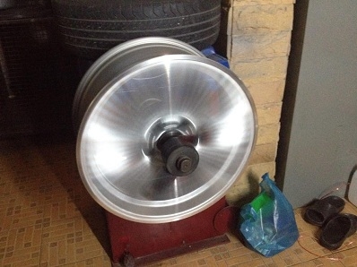 ล้อแม็กซ์ BMW 18นิ้ว ใส่ซีรีย์5 ลายก้านคู่ ET20 กว้าง 8นิ้ว