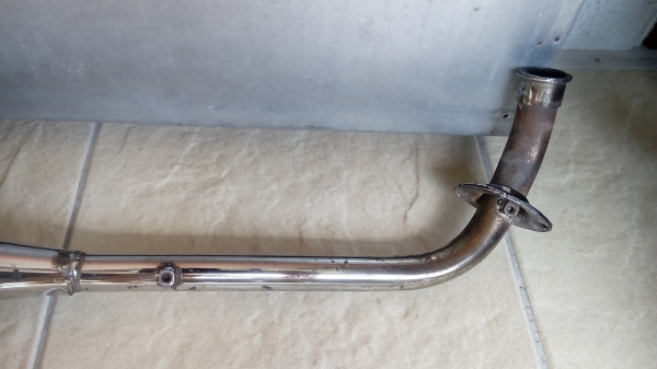 ขายท่อ c700 ผ่า 650หรือเหมา 3 อย่าง750ตามรูปเลย(รูปเยอะ)