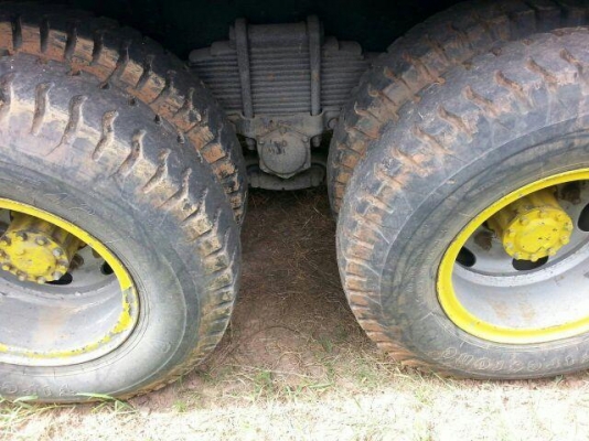 ขายดั้ม2เพลา FM3M เครื่อง240แรง สภาพพร้อมใช้งาน เอกสารพร้อมโอน สนใจโทร 090-8588220คุณนะ 093-3258446คุณบิว หรือเข้าดูสินค้าอื่นๆได้ที่ www.truck.in.th/498 หรือเพจFacebook ณรงค์ ซื้อขายรถมือสอง (เว็บไซต์ส่วนตัว) หรือFacebook ตลาดรถมือสอง คุณนะ