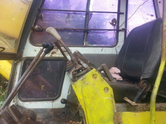 ขายแบคโค SK200-3 สภาพพร้อมใช้งาน สนใจโทร 090-8588220คุณนะ 093-3258446คุณบิว หรือเข้าดูสินค้าอื่นๆได้ที่ www.truck.in.th/498 หรือเพจFacebook ณรงค์ ซื้อขายรถมือสอง (เว็บไซต์ส่วนตัว) หรือFacebook ตลาดรถมือสอง คุณนะ