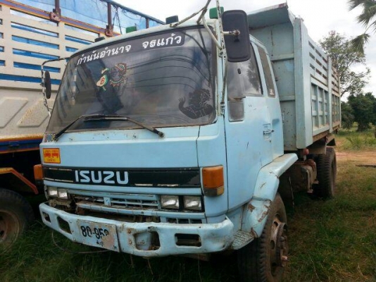 ขายดั้ม2เพลา ร็อกกี้195แรง สภาพพร้อมใช้งาน เอกสารพร้อมโอน สนใจโทร 090-8588220คุณนะ 093-3258446คุณบิว หรือเข้าดูสินค้าอื่นๆได้ที่ www.truck.in.th/498 หรือเพจFacebook ณรงค์ ซื้อขายรถมือสอง (เว็บไซต์ส่วนตัว) หรือFacebook ตลาดรถมือสอง คุณนะ