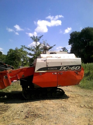 ขายรถเกี่ยวข้าว KUBOTA DC60 ปี52 สภาพพร้อมใช้งาน สนใจโทร 090-8588220คุณนะ 093-3258446คุณบิว หรือเข้าดูสินค้าอื่นๆได้ที่ www.truck.in.th/498 หรือเพจFacebook ณรงค์ ซื้อขายรถมือสอง (เว็บไซต์ส่วนตัว) หรือFacebook ตลาดรถมือสอง คุณนะ