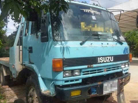 ISUZU ROCKY 210