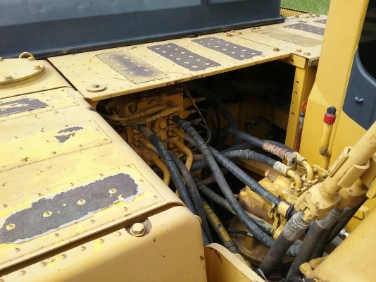 ขายKOMATSU PC200-8ไมล์5,xxxชม.เอกสารเล่มทะเบียน