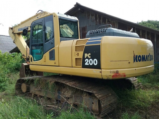 ขายKOMATSU PC200-8ไมล์5,xxxชม.เอกสารเล่มทะเบียน