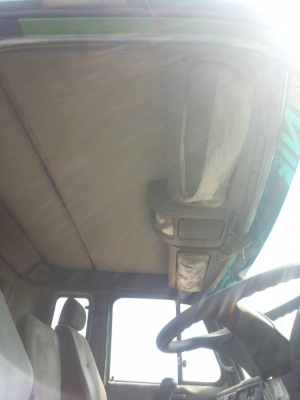 รถบรรทุก 6 ล้อ NISSAN หัวคลัชซี ปี 48 เครื่อง 216 แรง เบรคทิฟฟี่ พวงมาลัยเพาเวอร์ ราคา 485,000 บ.รถอยู่ปทุมธานี