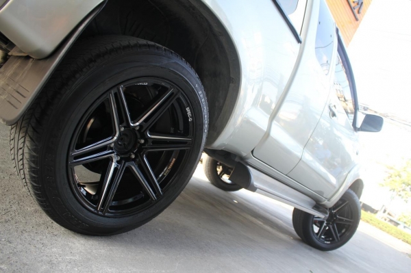 ล้อ SPEC-G ขอบ20 6H139.7 วงละ 7,500 บาท