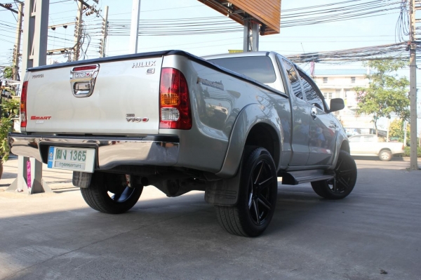 ล้อ SPEC-G ขอบ20 6H139.7 วงละ 7,500 บาท