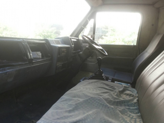 รถบรรทุก 6 ล้อใหญ่ ISUZU NPR ปี34 เครื่อง 115 แรง ยาว 5 เมตร ราคา 265,000 บ.รถอยู่สระบุรี