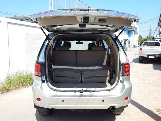 FORTUNER 2.7 V ขับ 4 ติด LPG อย่างดี ปี 2005 ออกรถ 9000 บาท FORTUNER 2.7 V ขับ 4 ติด LPG อย่างดี ปี 2005 ออกรถ 9000 บาท