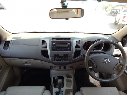 FORTUNER 2.7 V ขับ 4 ติด LPG อย่างดี ปี 2005 ออกรถ 9000 บาท FORTUNER 2.7 V ขับ 4 ติด LPG อย่างดี ปี 2005 ออกรถ 9000 บาท