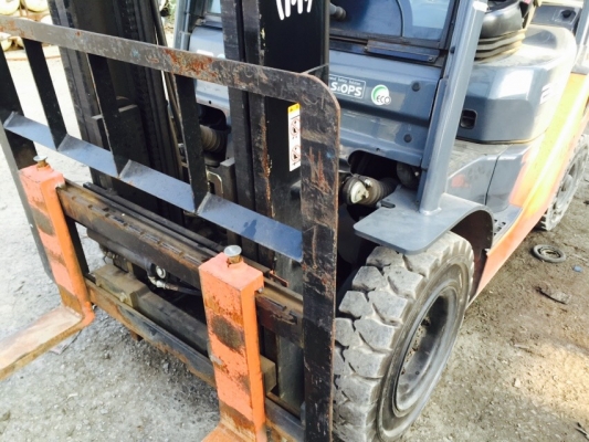 ขายรถฟอล์คลิฟต์ TOYOTA 8FG20 เบนซิน+LPG ขนาด2ตัน.เสาสูง3.5 เมตร.งาสไลด์ ขายรถฟอล์คลิฟต์ TOYOTA 8FG20 เบนซิน+LPG ขนาด2ตัน.เสาสูง3.5 เมตร.งาสไลด์