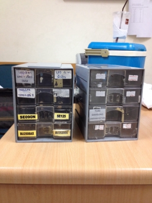 @@@@@  ขายลิ้นชักใส่อะไหล่อิเล็กทรอนิกส์ครับ @@@@@