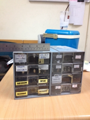 @@@@@  ขายลิ้นชักใส่อะไหล่อิเล็กทรอนิกส์ครับ @@@@@