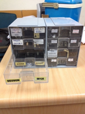 @@@@@  ขายลิ้นชักใส่อะไหล่อิเล็กทรอนิกส์ครับ @@@@@