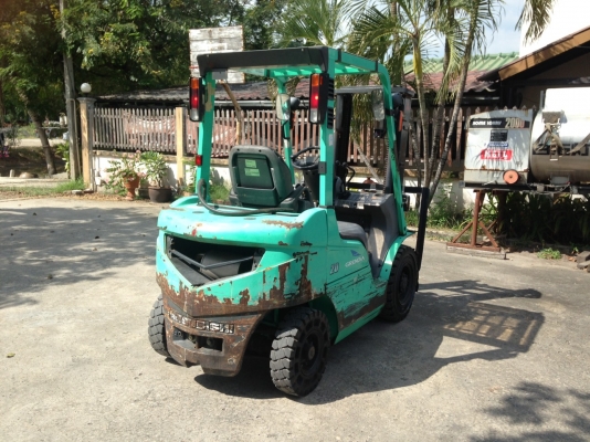 ขายโฟล์คลิฟท์  MITSUBISHI  KFG20  ขนาด  2  ตัน เบนซิน+LPG  เสา  3  เมตร  เกียร์ออโตเมติค   ยางตันใหม่  4  เส้น