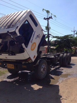 ต้องการขาย Fuso m6 หัวคัซซี รุ่น 260 (รถช่วงดั๊ม) รถกันยายน ปี48
