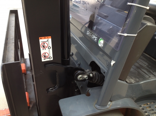 ขาย toyota 8fg10 ยกได้ 1 ตัน รุ่นใหม่ติด lpg จากญี่ปุ่นแล้ว