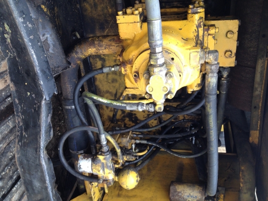 ขาย แบ็คโค CAT