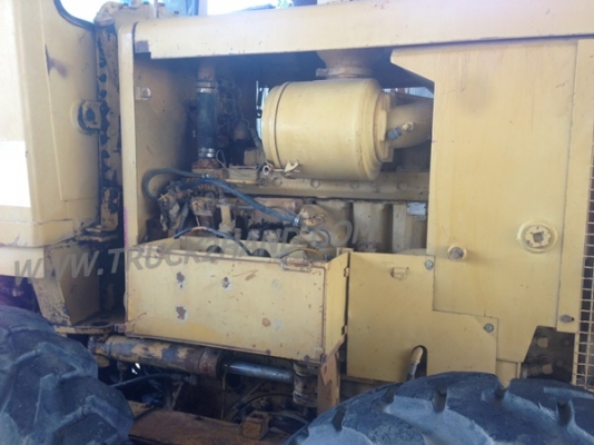 รถเกรด ยี่ห้อ  CATERPILLAR  รุ่น G140