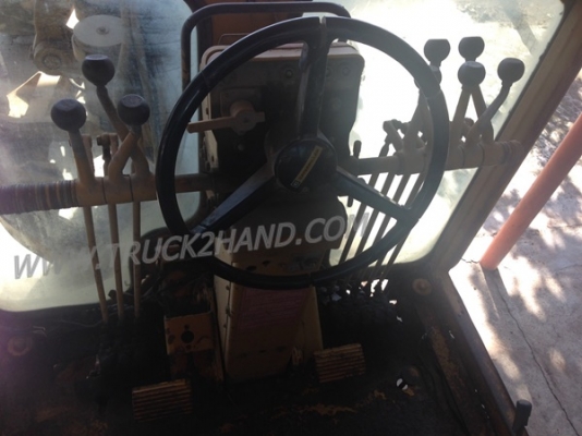 รถเกรด ยี่ห้อ  CATERPILLAR  รุ่น G140