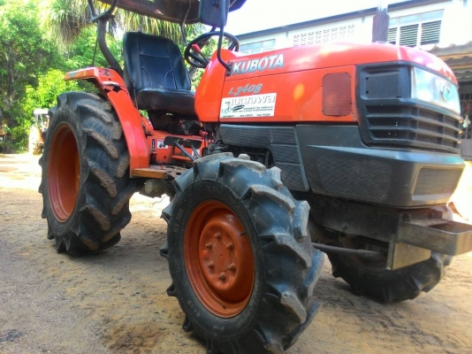 ขายรถไถ KUBOTA L3408  ราคา 135,000 ทะเบียนพร้อมโอน รถใช้งาน ได้ปกติ รถอยู่ อ.แกลง จ.ระยอง สนใจ สอบถาม 0818618678,0899347475 มีรถขนส่งบริการทั่วประเทศไทย ร้าน DC Tractor Rayong https://www.facebook.com/Tractors-Rayong-307154532717928/