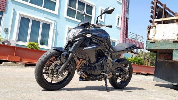 สวยจัด ER6N 2013 วิ่งน้อย ทะเบียนสวย รถสวยกริ๊บ ขายถูก ต่อรองได้ครับ