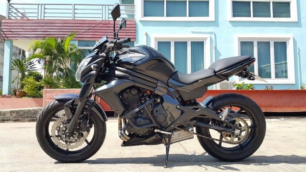 สวยจัด ER6N 2013 วิ่งน้อย ทะเบียนสวย รถสวยกริ๊บ ขายถูก ต่อรองได้ครับ