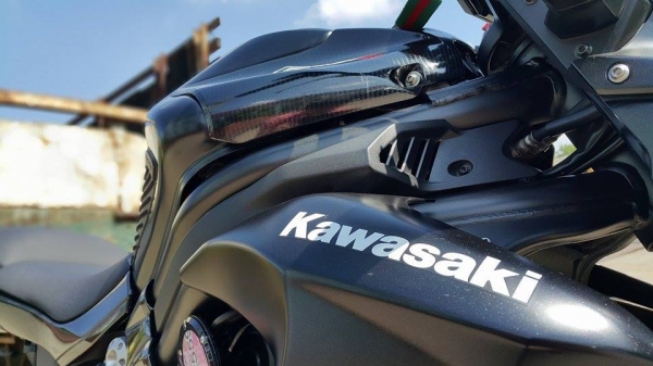 สวยจัด ER6N 2013 วิ่งน้อย ทะเบียนสวย รถสวยกริ๊บ ขายถูก ต่อรองได้ครับ