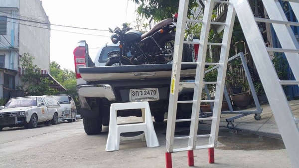 บันไดขึ้น มอเตอร์ไซค์ Bigbike ATV อลูมิเนียมพับได้ น้ำหนักเบา จำนวณจำกัดนะครับราคานี้
